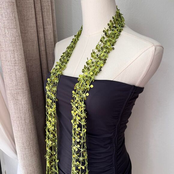 Bright Green Sequin Knit Scarf – Y2K Style - Picture 2 of 5